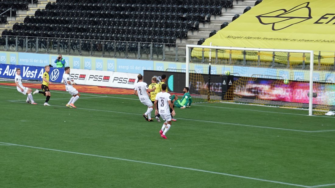 Tønnesen setter inn 1-0