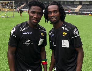 Gutta fra Ghana, Isaac Twum og Ibrahim Arafat Mensah.