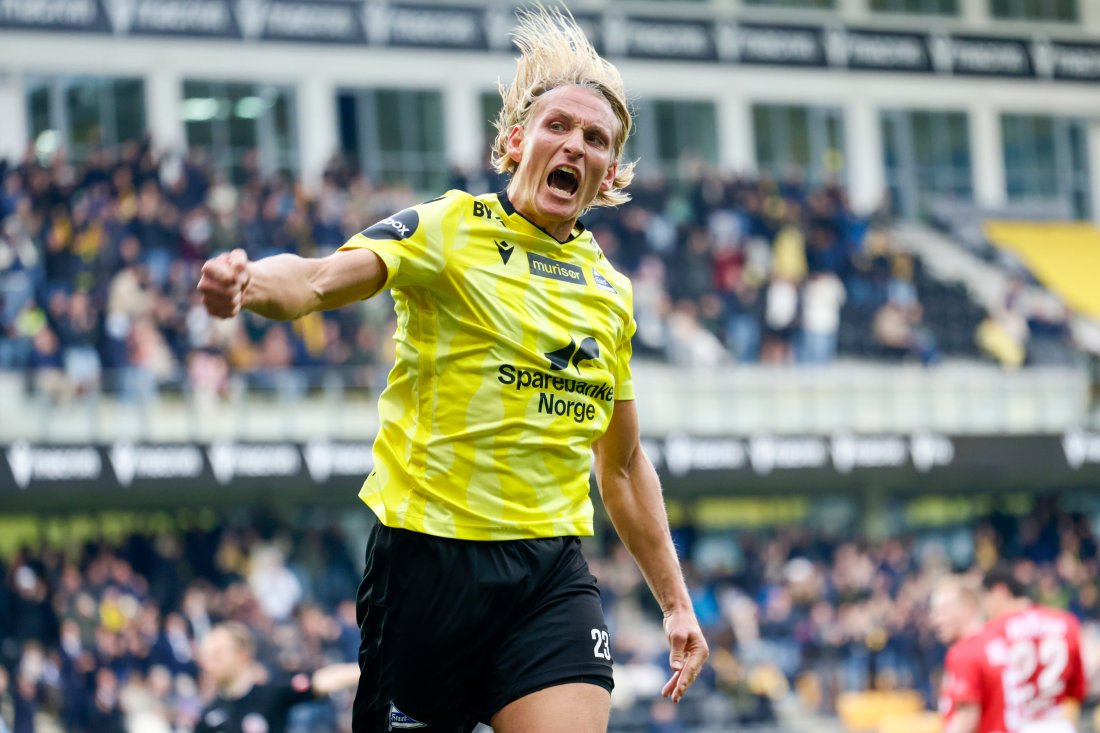 Erlend Segberg etter scoringen mot Tromsø. Foto: Tor Erik Schrøder / NTB
