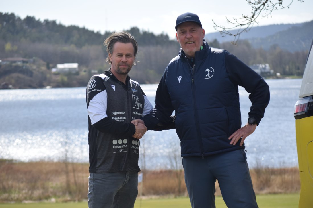 (F.v) Salgs- og markedssjef i IK Start, Kristian Westgaard og daglig leder for Bjaavann Golfklubb, Martin Stallemo.