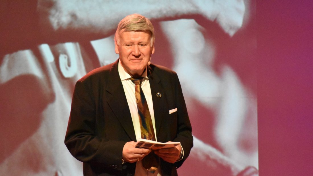 Vi håper at så mange som mulig tar turen for å takke av selve stemmen til IK Start i dag: Per Svein Bostrøm.