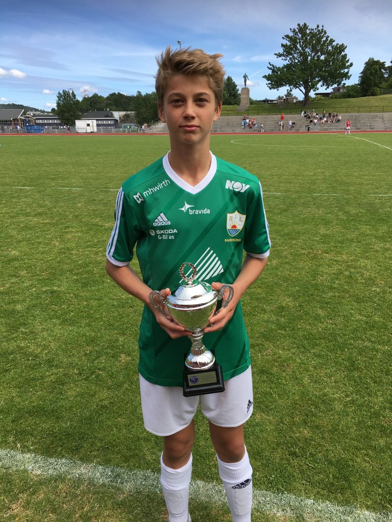 Sander som RIL-spiller under Sør Cup. Foto: Privat