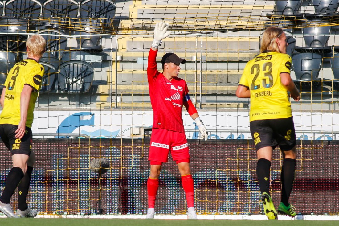Starts keeper Amund Wichne under eliteseriekampen mellom Start og Strømsgodset på Sparebanken Sør arena i Kristiansand. Foto Tor Erik Schrøder NTB.jpg