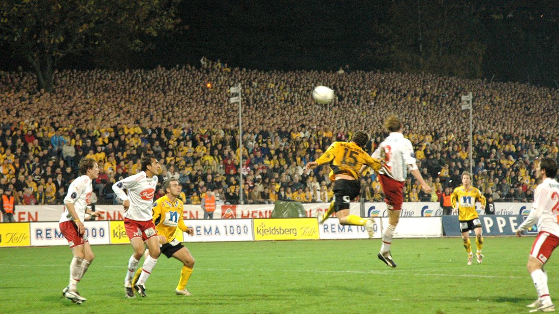 Sølv i 2005 for stappfulle tribuner