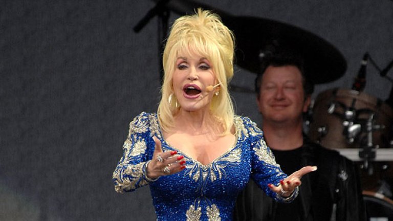 Dolly Parton front